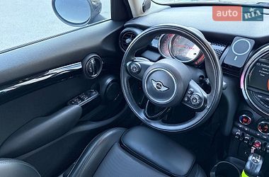 Хетчбек MINI Cooper 2017 в Києві