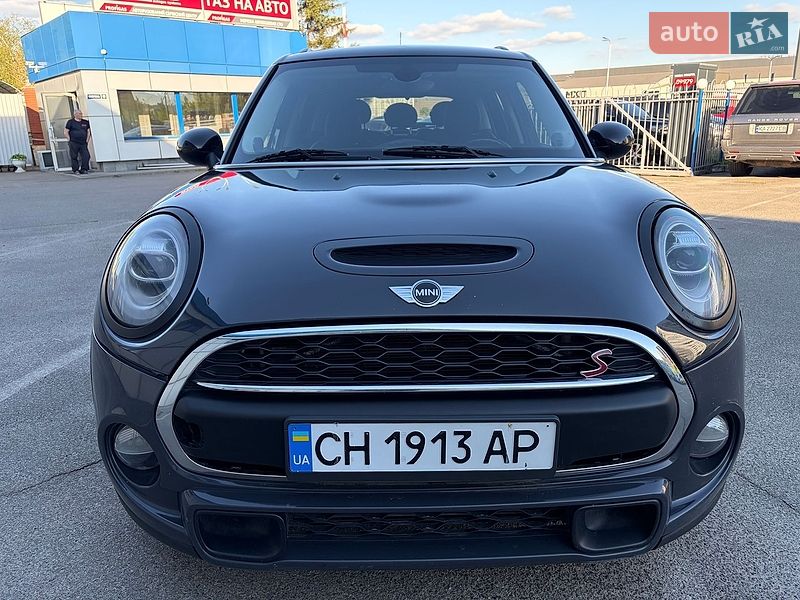 Хетчбек MINI Cooper 2017 в Києві