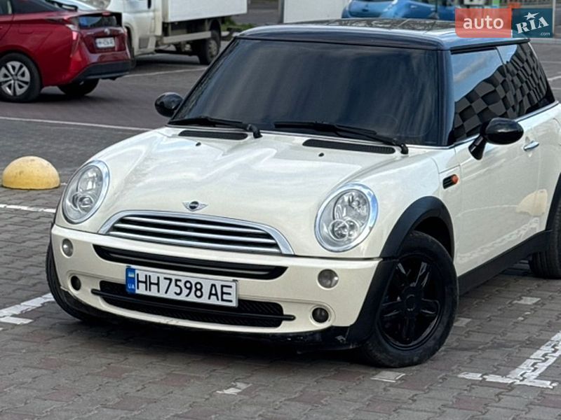 2005 Mini Cooper, VIN WMWRC31090TB97361:plate — фото 1 (autoria)