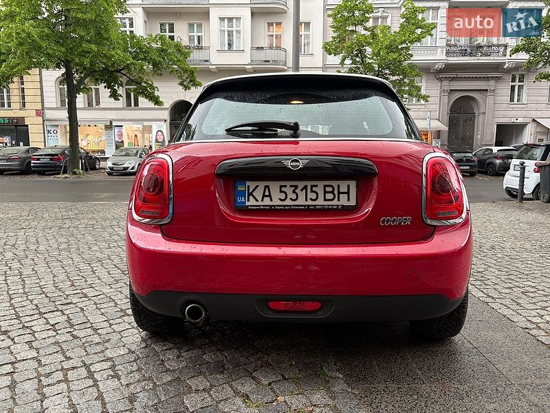 Хэтчбек MINI Cooper 2019 в Киеве