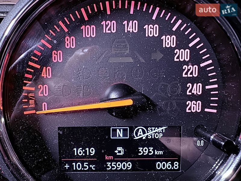 Хэтчбек MINI Cooper 2019 в Киеве