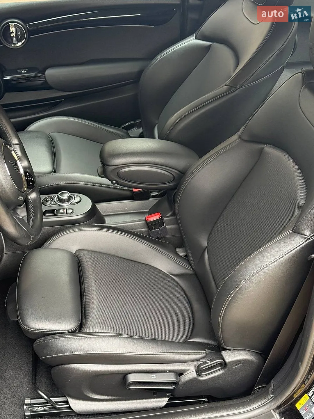 2021 MINI Cooper - мініатюра 22