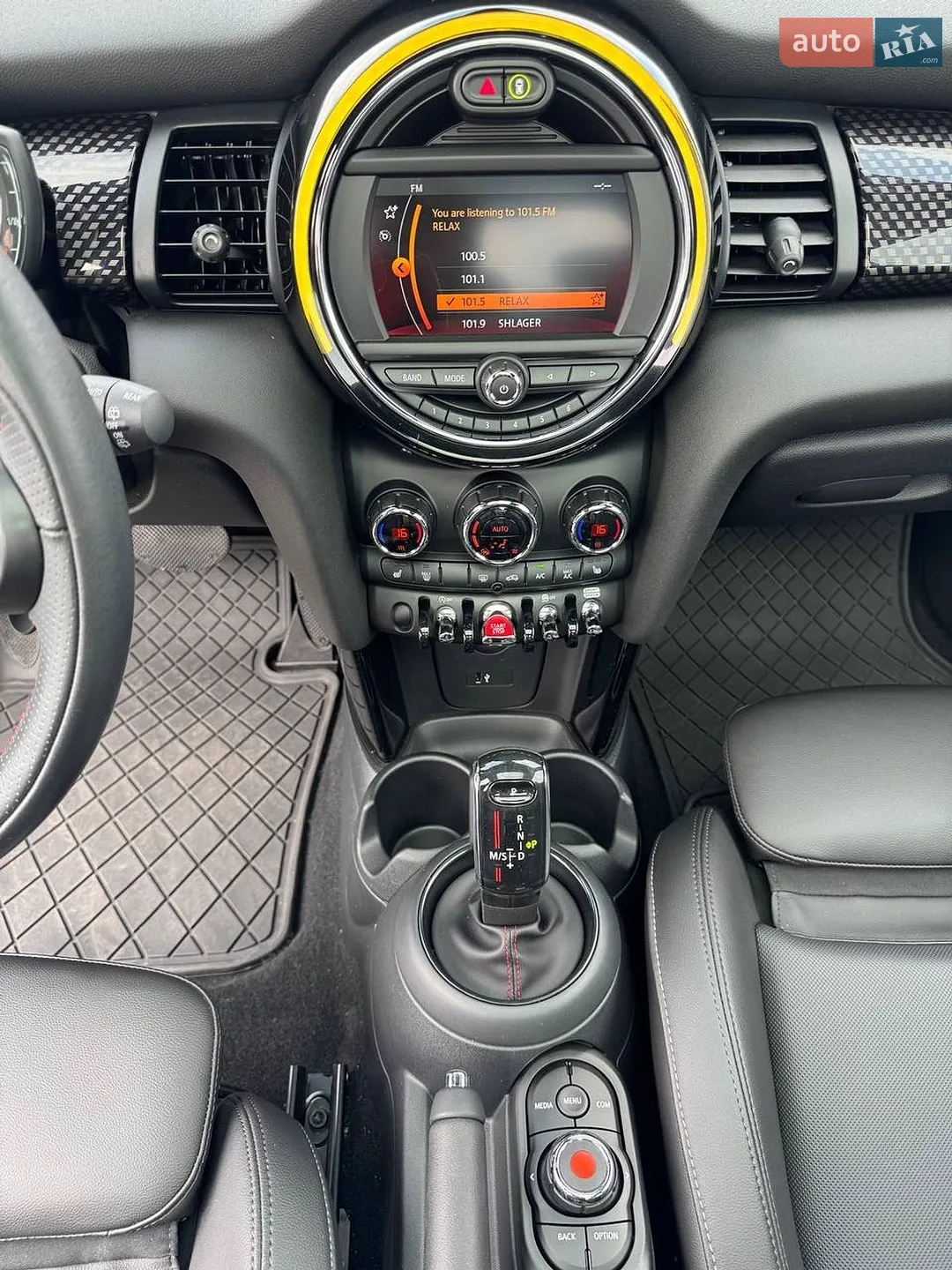 2020 MINI Cooper - мініатюра 10