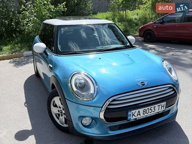 Хетчбек MINI Cooper 2016 в Києві