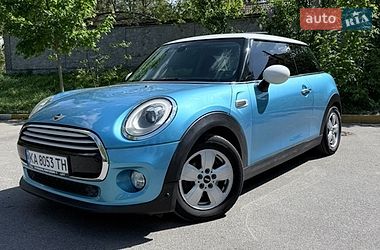 Хетчбек MINI Cooper 2016 в Києві