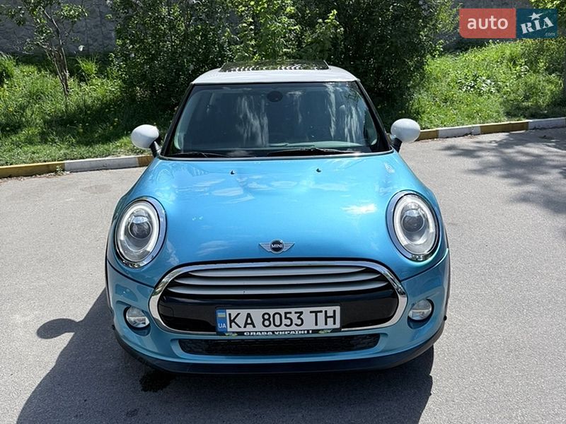 Хетчбек MINI Cooper 2016 в Києві