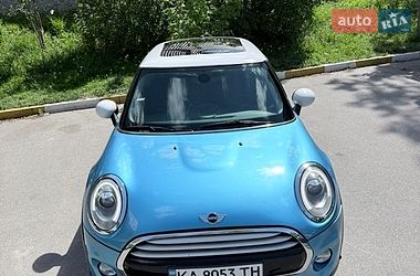 Хетчбек MINI Cooper 2016 в Києві