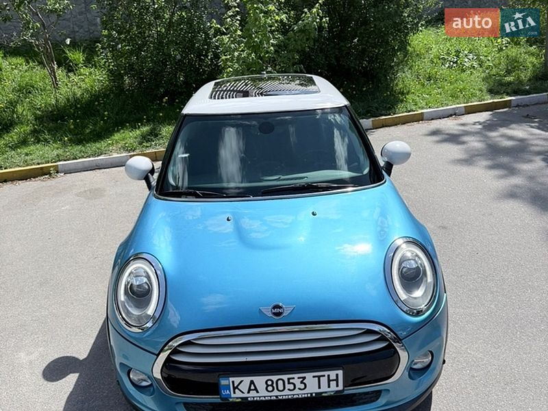 Хетчбек MINI Cooper 2016 в Києві