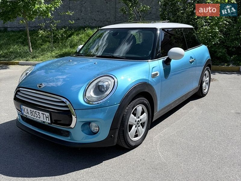 Хетчбек MINI Cooper 2016 в Києві