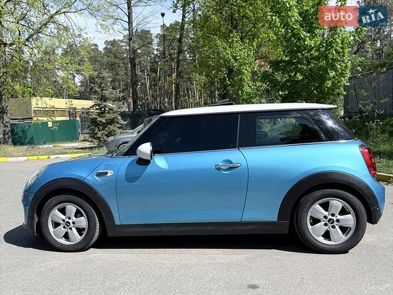 Хетчбек MINI Cooper 2016 в Києві