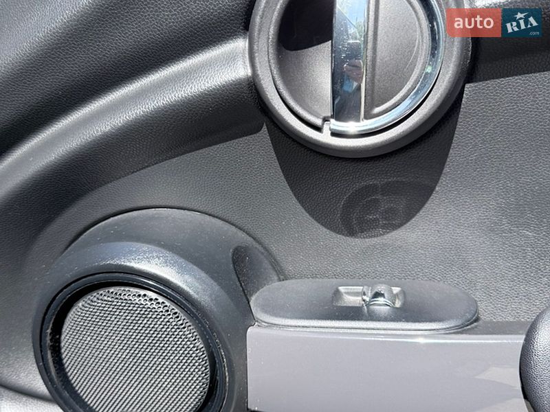 Хетчбек MINI Cooper 2016 в Києві