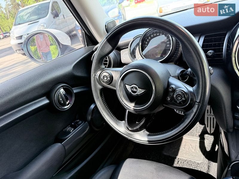 Хетчбек MINI Cooper 2016 в Києві