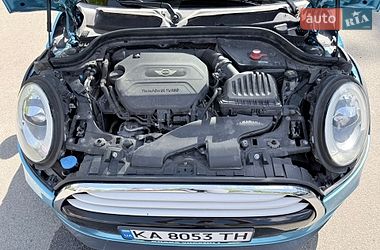 Хетчбек MINI Cooper 2016 в Києві