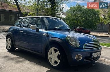 Хэтчбек MINI Cooper 2007 в Одессе