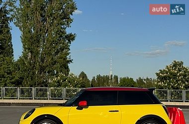 Хетчбек MINI Cooper 2024 в Києві