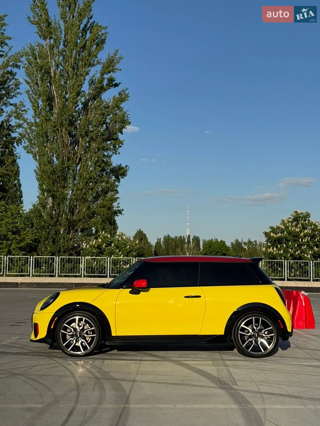 2024 MINI Cooper - мініатюра 7
