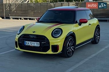 Хетчбек MINI Cooper 2024 в Києві
