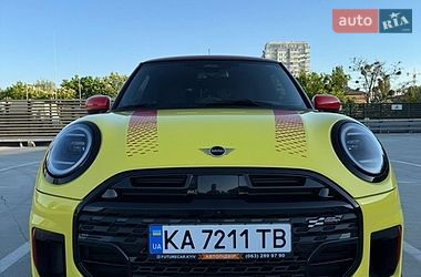 Хетчбек MINI Cooper 2024 в Києві