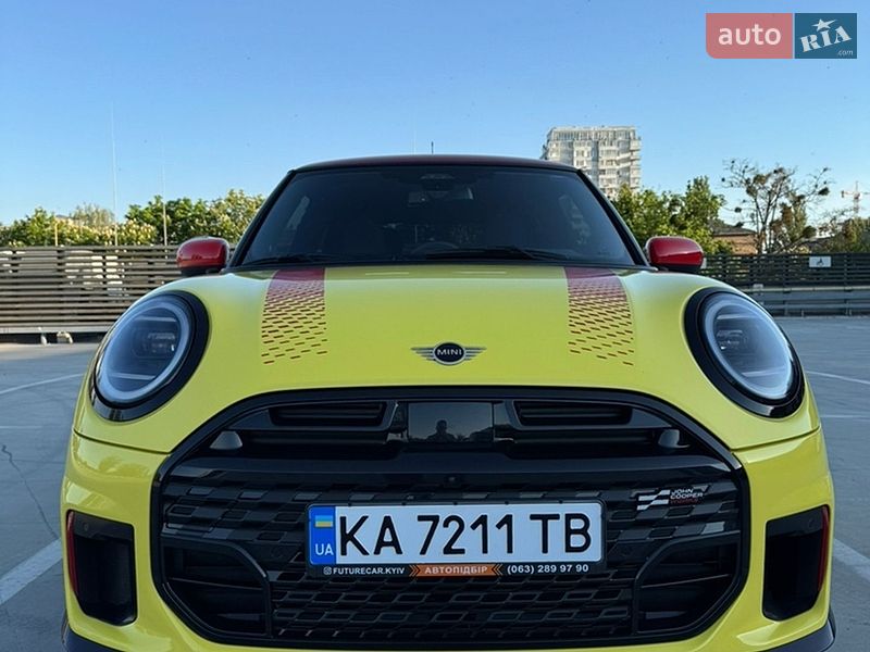 Хетчбек MINI Cooper 2024 в Києві