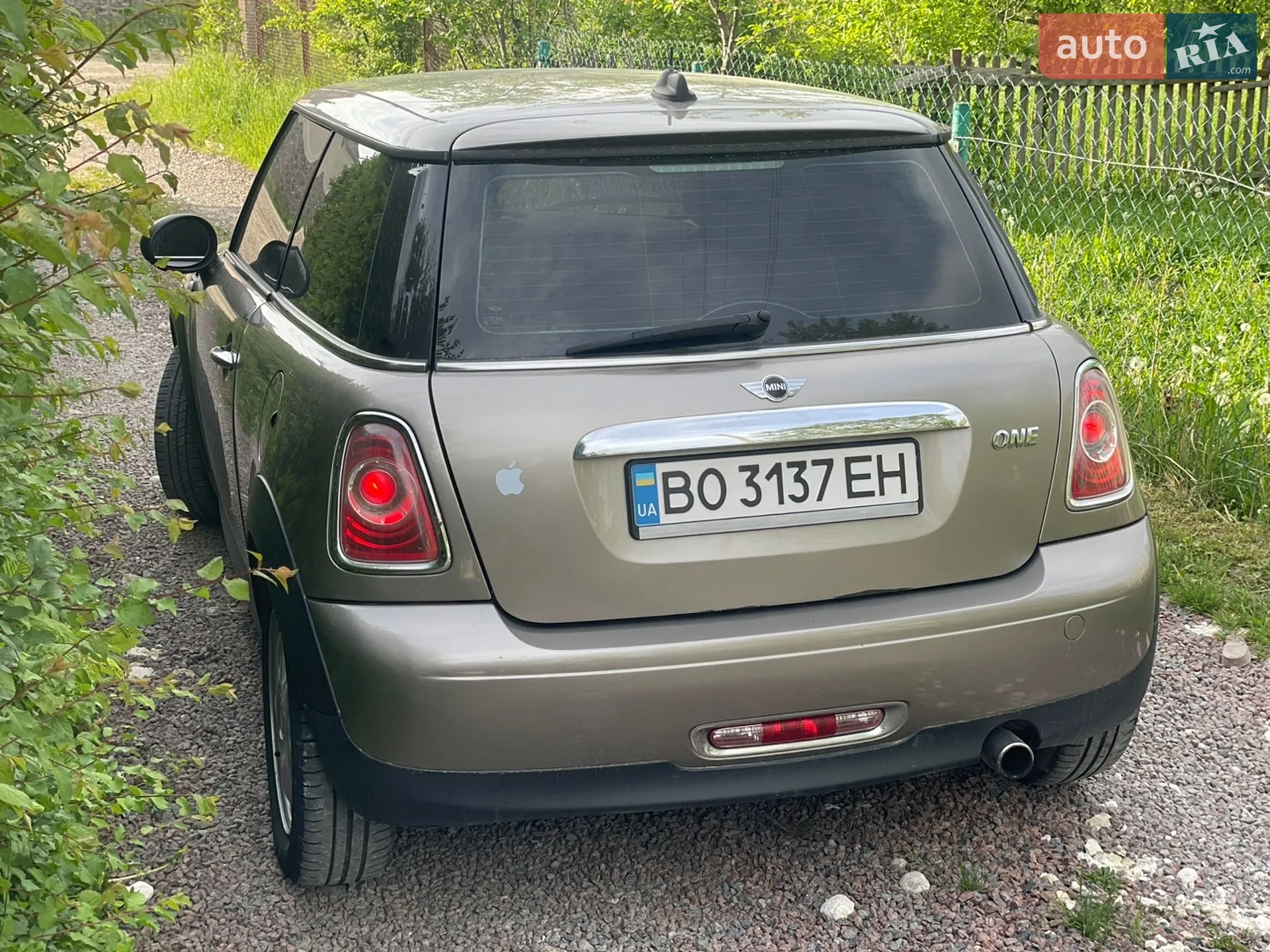 2011 MINI Cooper - мініатюра 8
