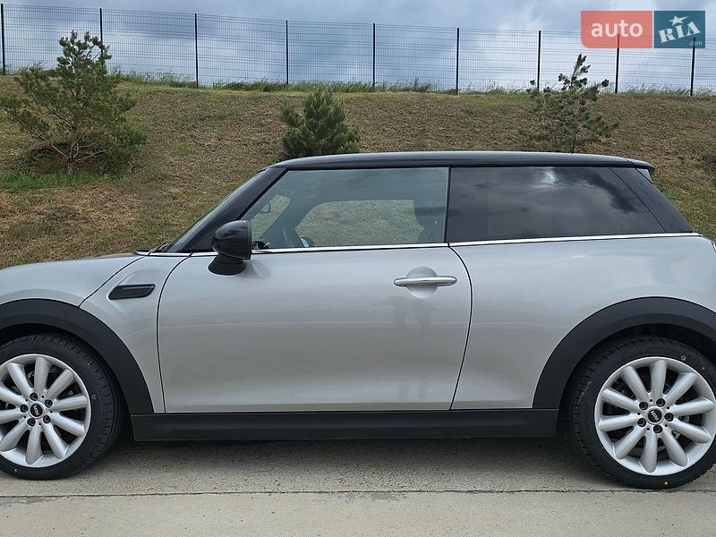 Хетчбек MINI Cooper 2023 в Одесі