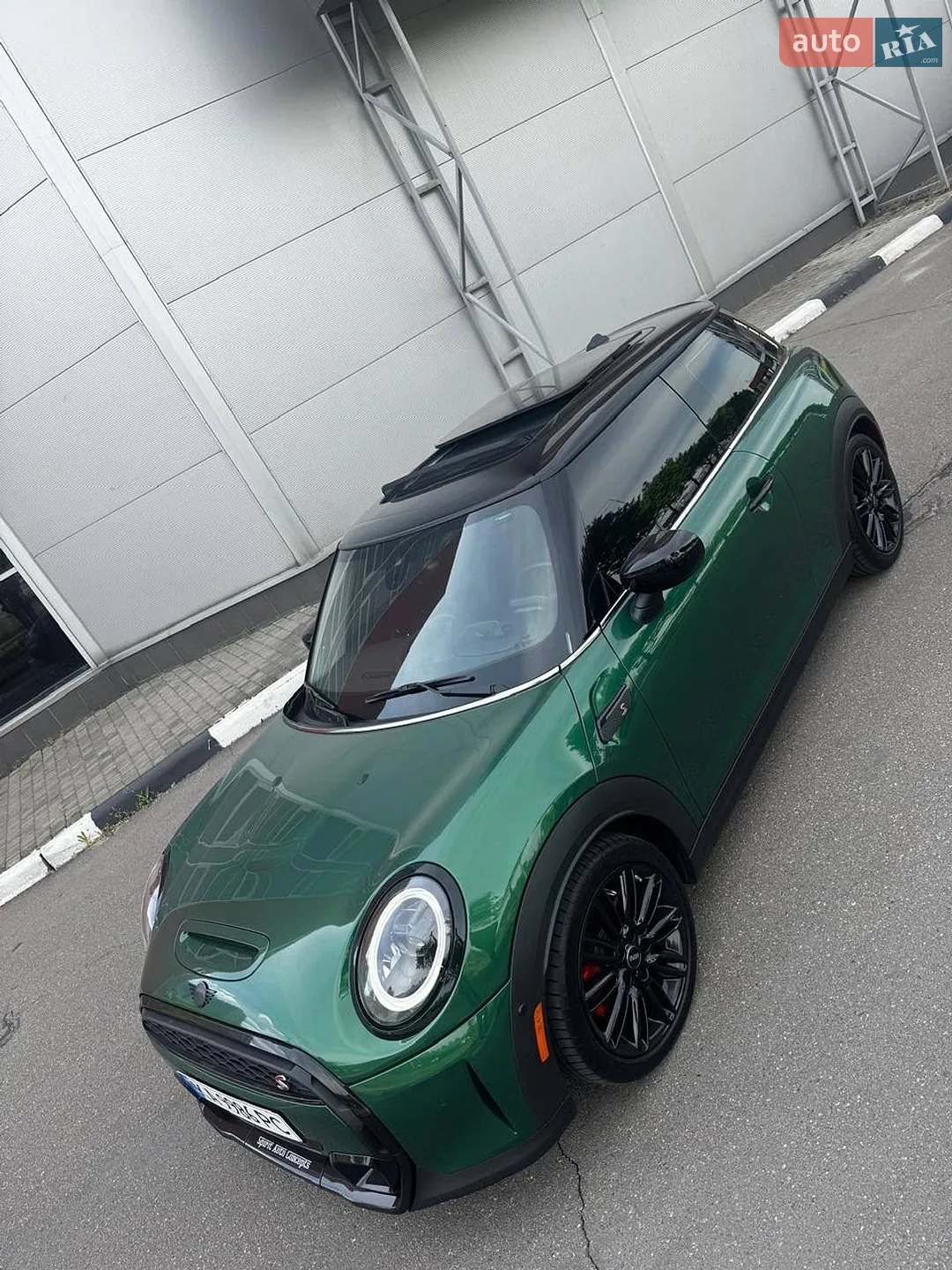 2022 MINI Cooper - мініатюра 3