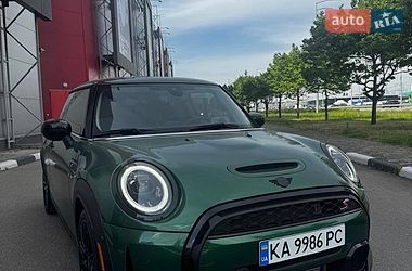 Хэтчбек MINI Cooper 2022 в Киеве