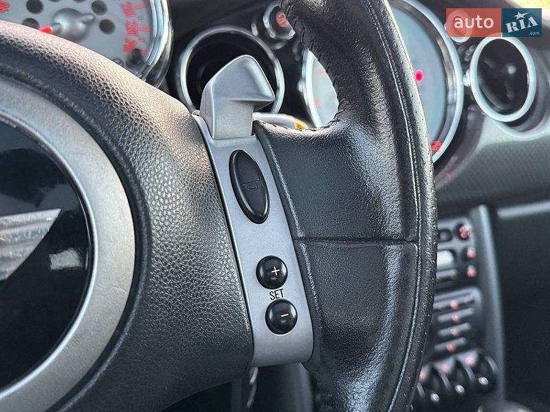 Хэтчбек MINI Cooper 2005 в Киеве