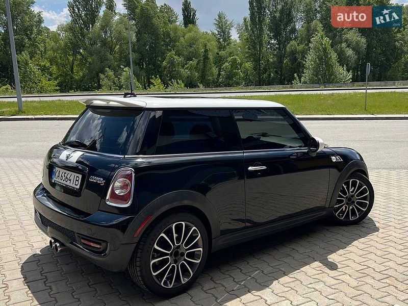 Хетчбек MINI Cooper 2012 в Києві