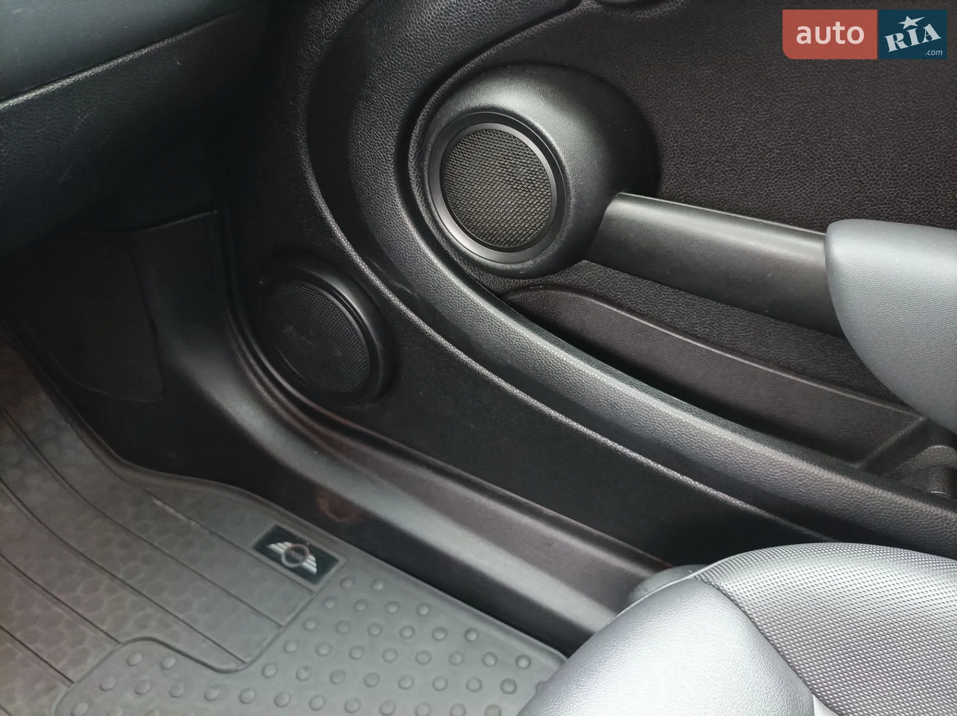 2012 MINI Cooper - мініатюра 31