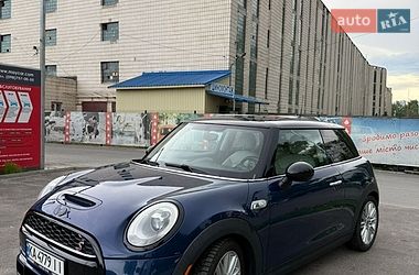 Хэтчбек MINI Cooper 2014 в Киеве