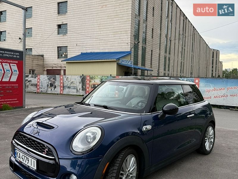 Хэтчбек MINI Cooper 2014 в Киеве
