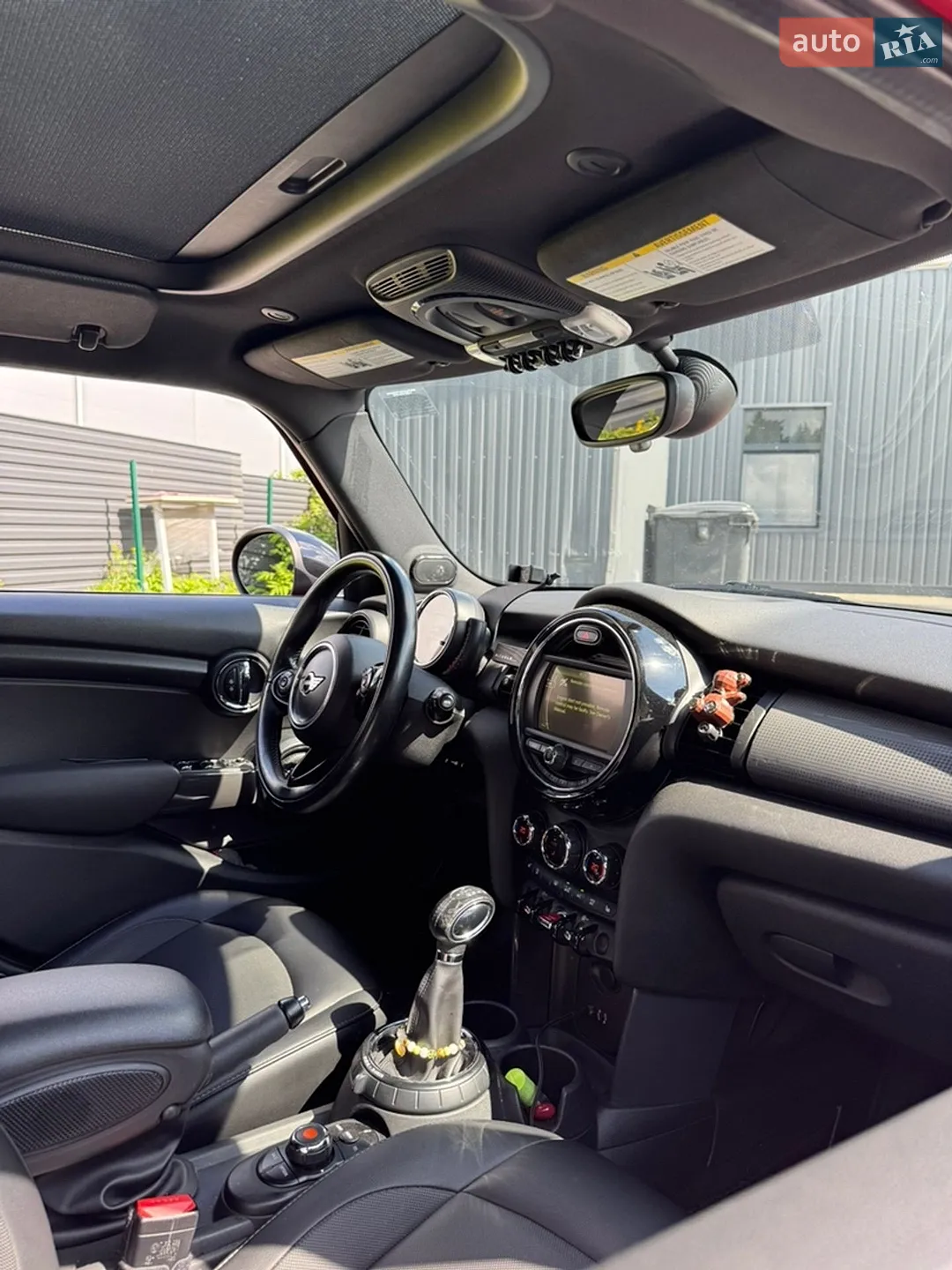 2015 MINI Cooper - мініатюра 10