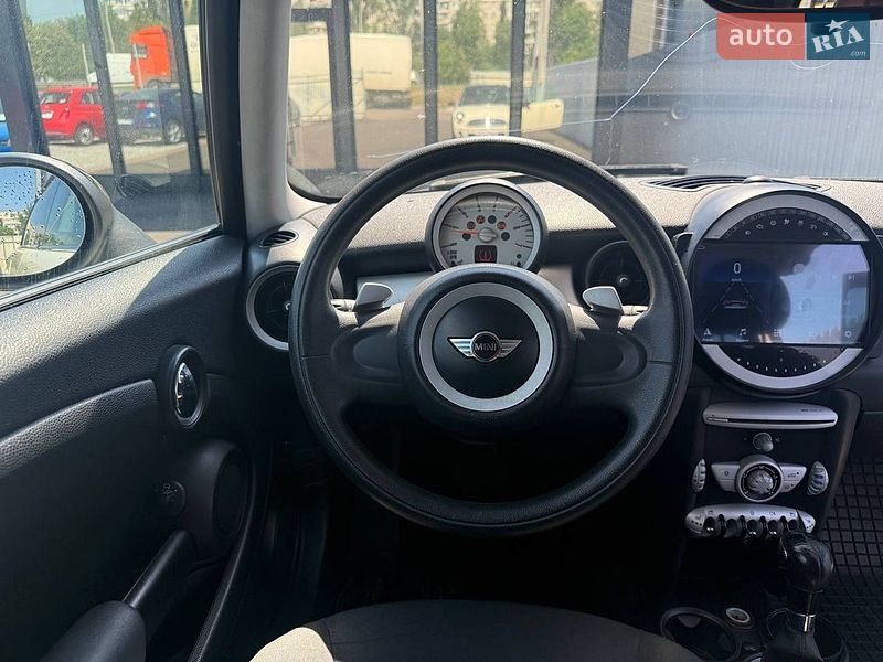 Хетчбек MINI Cooper 2009 в Києві