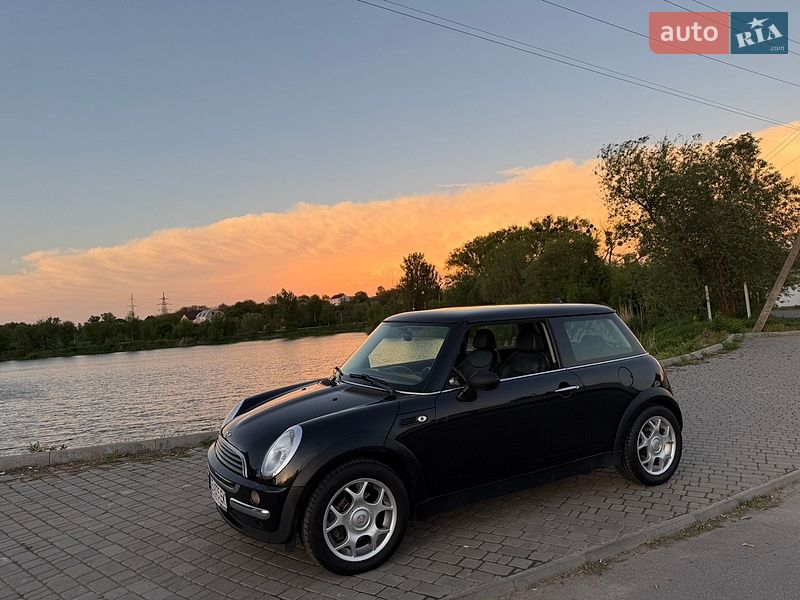 Хетчбек MINI Cooper 2002 в Вінниці