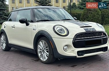 Хэтчбек MINI Cooper 2018 в Днепре фото 8 Хэтчбек MINI Cooper 2018 в Днепре