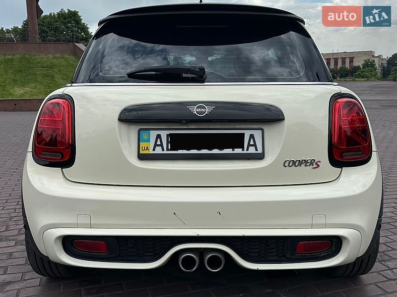Хэтчбек MINI Cooper 2018 в Днепре фото 11 Хэтчбек MINI Cooper 2018 в Днепре
