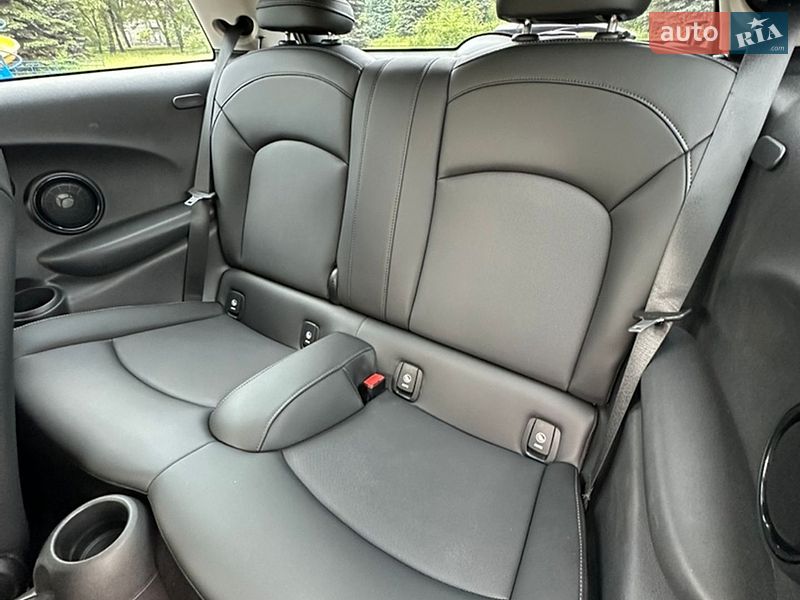 Хэтчбек MINI Cooper 2018 в Днепре фото 16 Хэтчбек MINI Cooper 2018 в Днепре