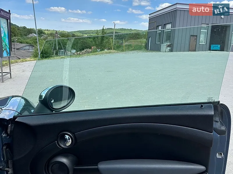 MINI Cooper 2011 VIN WMWSW11080T172140 фото оголошення 6 з 39