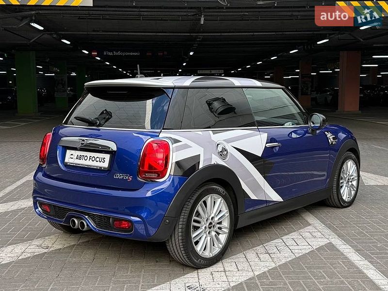 Хэтчбек MINI Cooper 2018 в Киеве