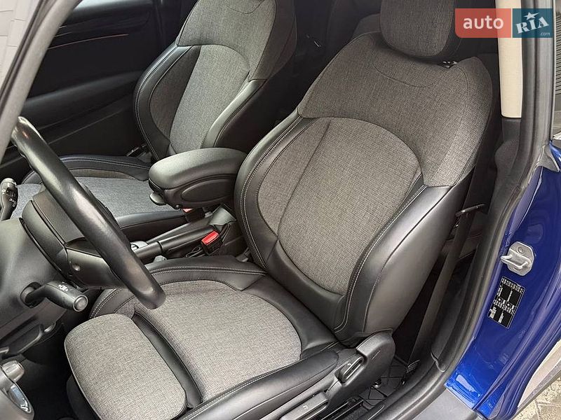 Хэтчбек MINI Cooper 2018 в Киеве