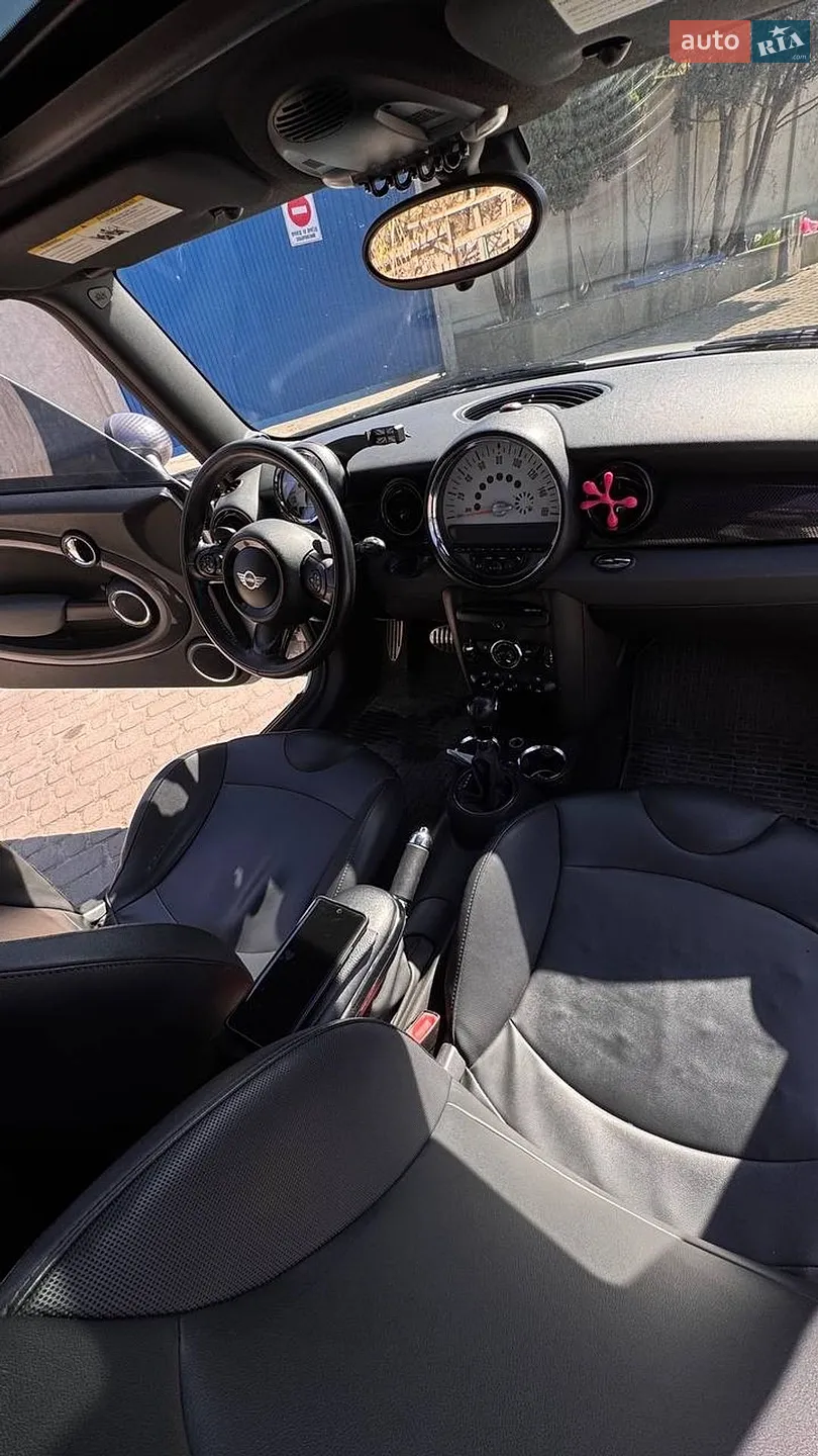 2012 MINI Cooper - мініатюра 11