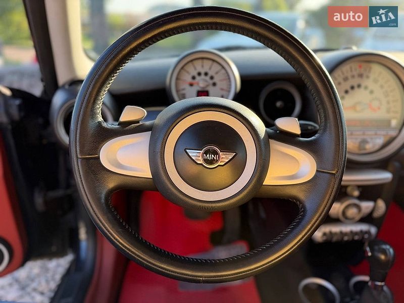 Хэтчбек MINI Cooper 2008 в Одессе