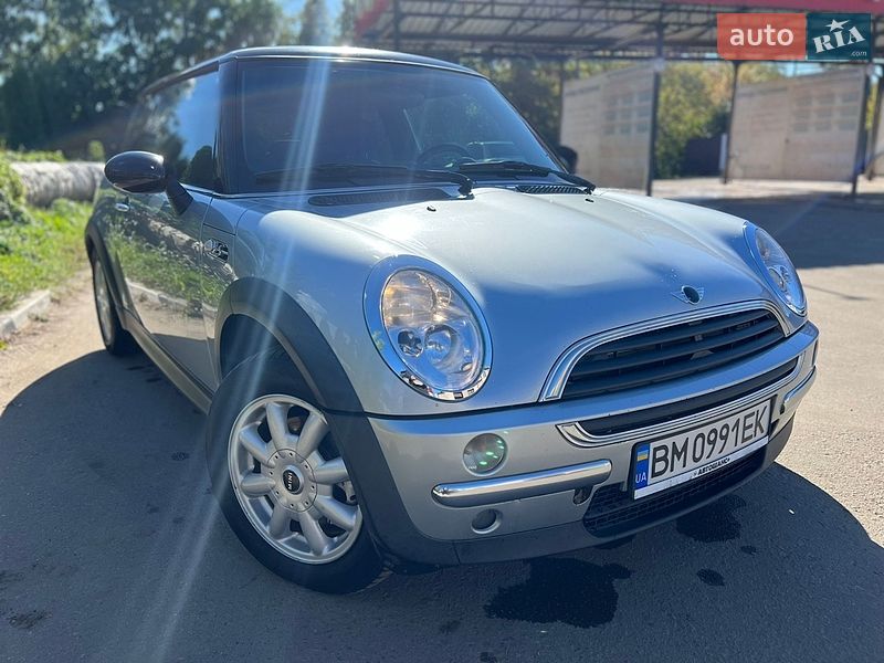 MINI Cooper 2003