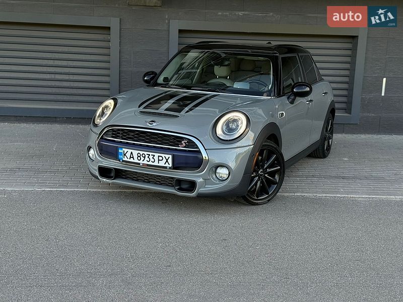 Хетчбек MINI Cooper 2016 в Києві