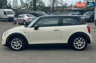 Хэтчбек MINI Cooper 2015 в Киеве фото 2 Хэтчбек MINI Cooper 2015 в Киеве