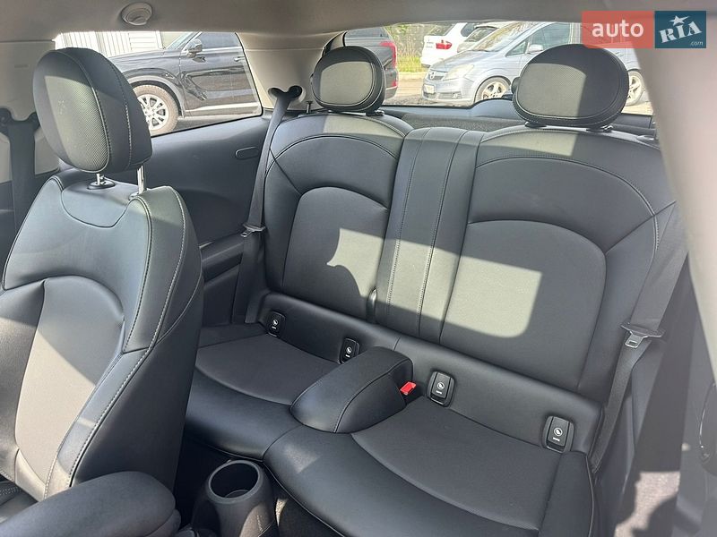 Хэтчбек MINI Cooper 2015 в Киеве фото 11 Хэтчбек MINI Cooper 2015 в Киеве