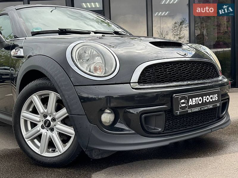 Хэтчбек MINI Cooper 2011 в Киеве