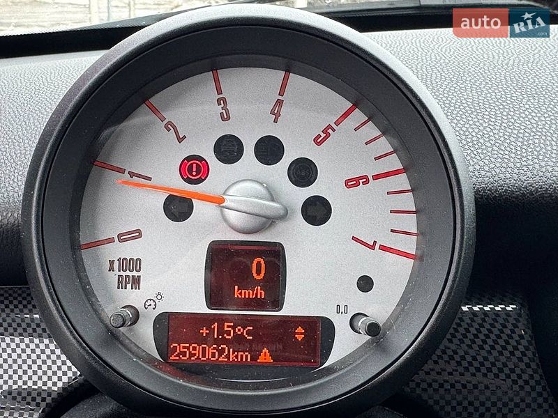 Хэтчбек MINI Cooper 2011 в Киеве