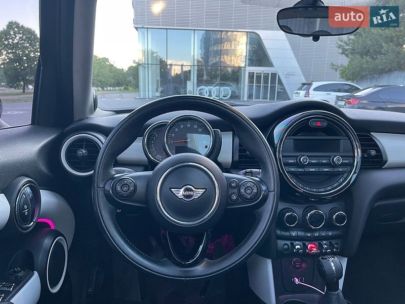 Хетчбек MINI Cooper 2015 в Харкові